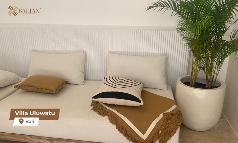 balianwallpanel-Villa-Uluwatu-Bali